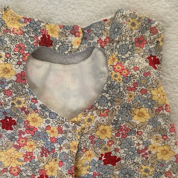 SOSOMI Heart Cut Out Baby Dress Multi SIZE 18-24 MONTHS Playful Heart Detail - Picture 4 of 4